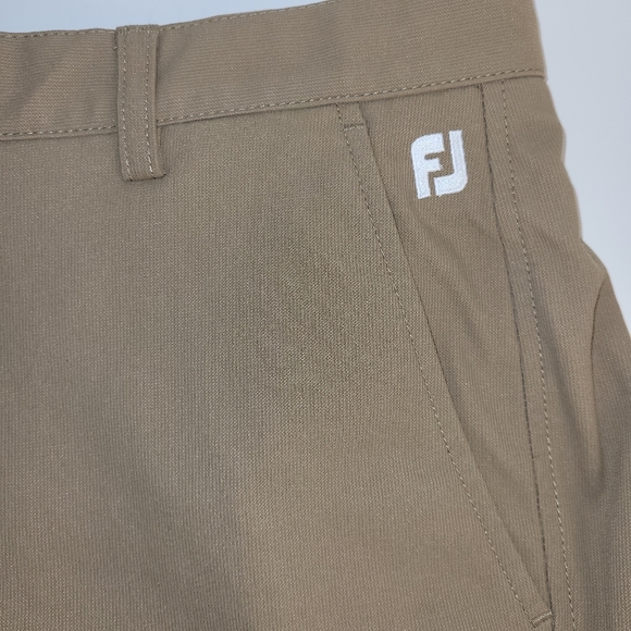Footjoy Golf shorts size 36 - Picture 2 of 9